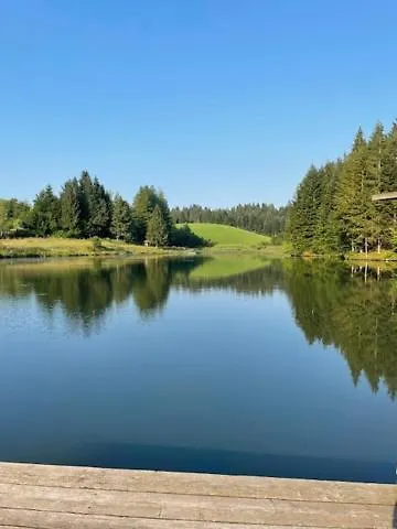 Alloggio per agriturismo Eko Kmetija Sen Na Zgornji Kapli *